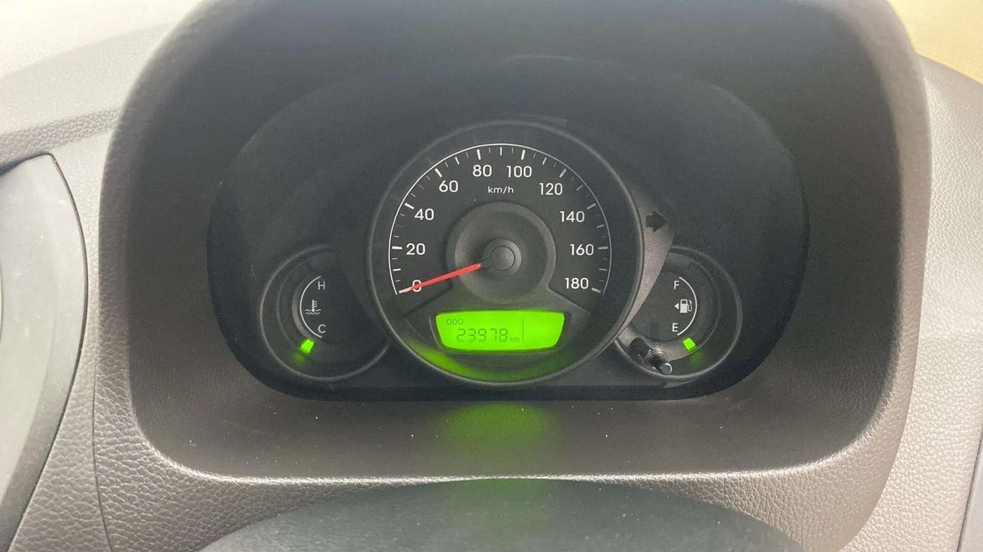 2015 Hyundai Eon D-LITE+, Petrol, Manual, 23,972 km, Odometer Image
