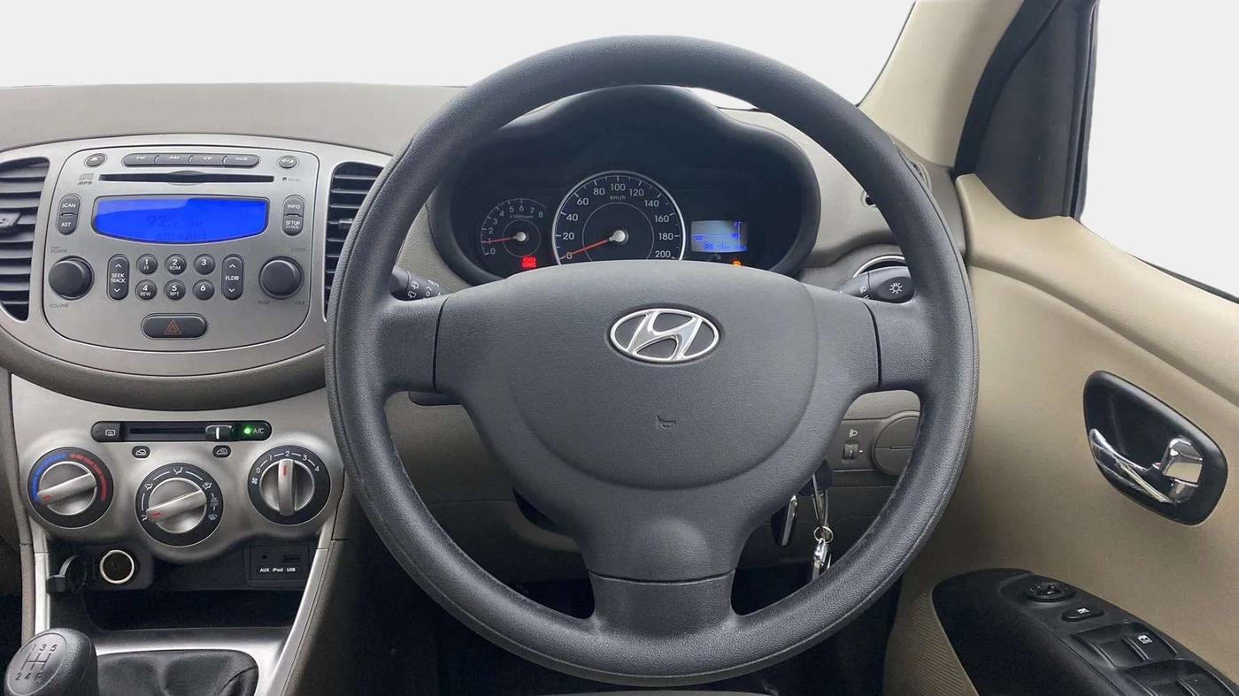 2013 Hyundai i10 SPORTZ 1.2, Petrol, Manual, 8,786 km, Steering Wheel Close Up