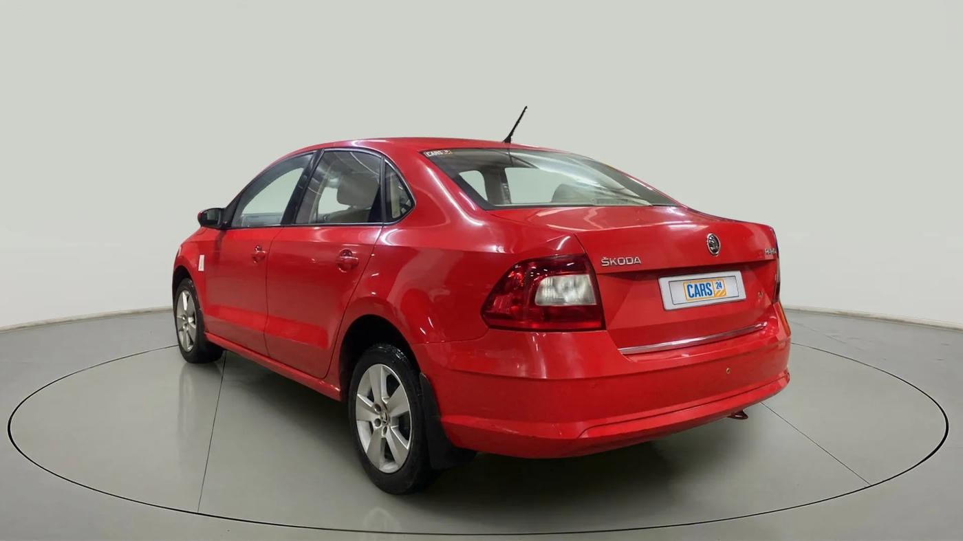 2016 Skoda Rapid STYLE 1.6 MPI, Petrol, Manual, 72,688 km, Left Back Diagonal