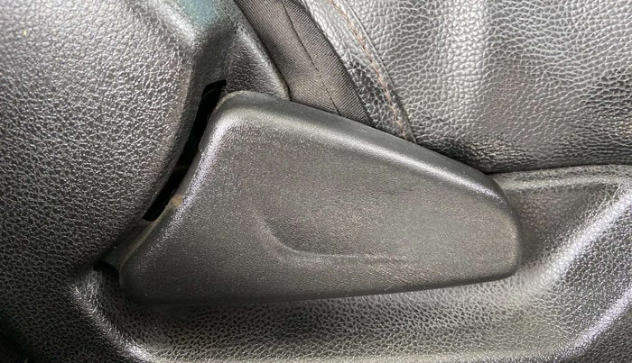 2018 Renault Kwid CLIMBER 1.0, Petrol, Manual, 29,860 km, Driver Side Adjustment Panel