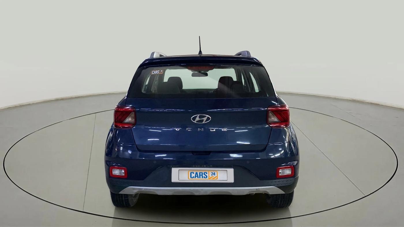 2021 Hyundai VENUE S 1.2, Petrol, Manual, 18,365 km, Back/Rear