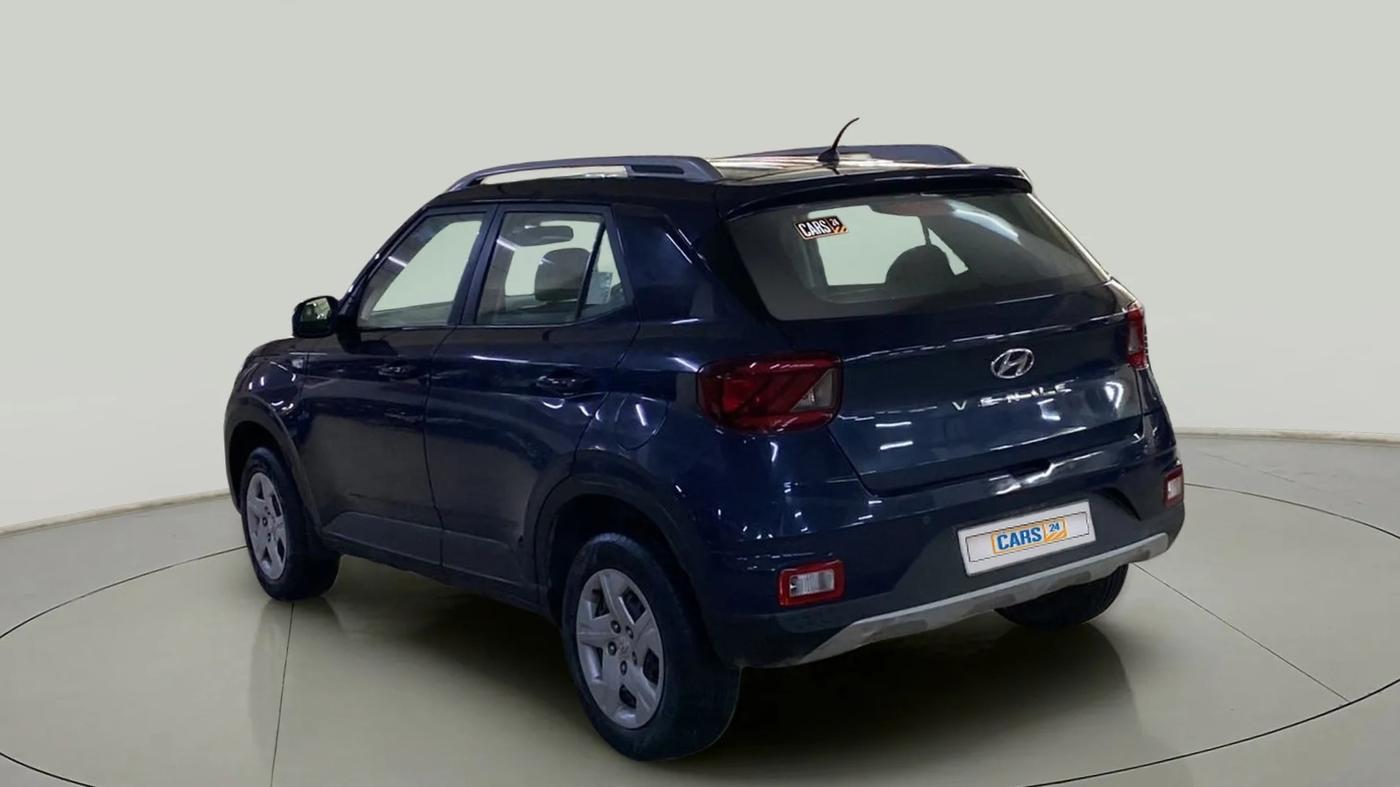 2021 Hyundai VENUE S 1.2, Petrol, Manual, 18,365 km, Left Back Diagonal