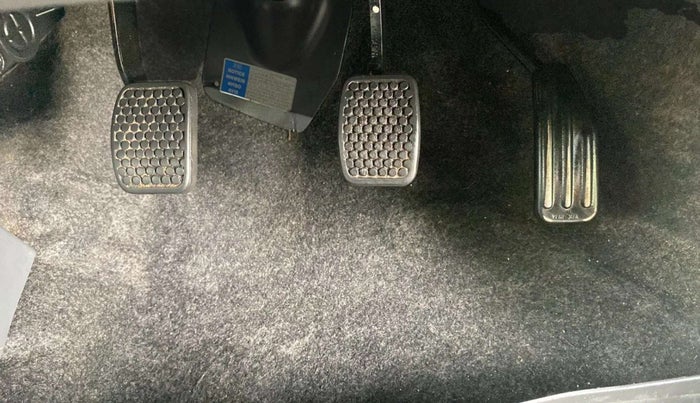 2014 Maruti Alto 800 LXI, Petrol, Manual, 31,420 km, Pedals