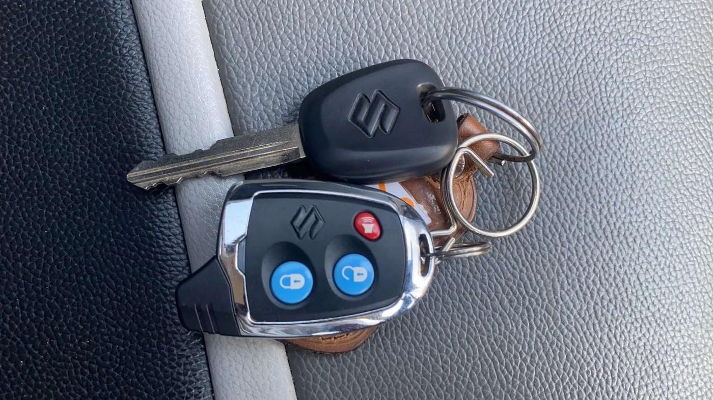 2019 Maruti Alto LXI, Petrol, Manual, 26,702 km, Key Close Up