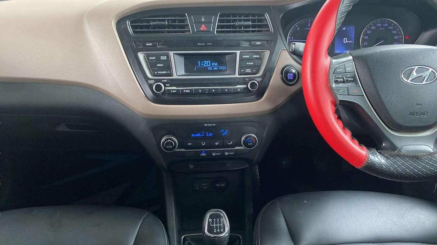2016 Hyundai Elite i20 ASTA 1.4 CRDI, Diesel, Manual, 1,18,689 km, Air Conditioner