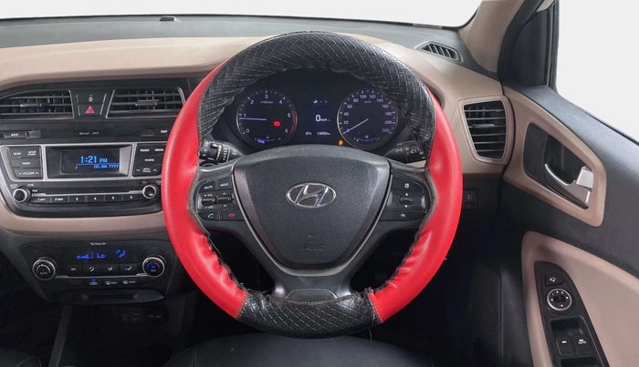 2016 Hyundai Elite i20 ASTA 1.4 CRDI, Diesel, Manual, 1,18,689 km, Steering Wheel Close Up