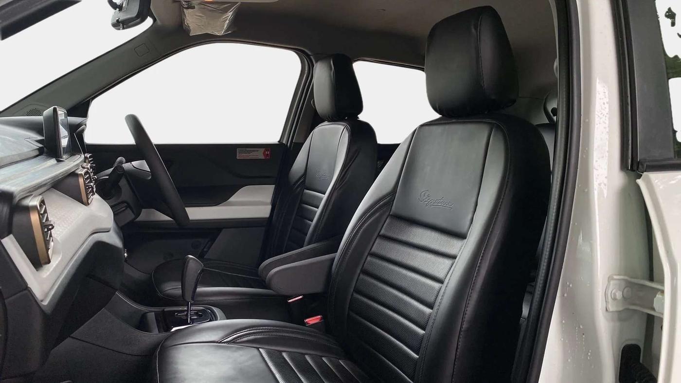 2023 Tata PUNCH ACCOMPLISHED DAZZLE PACK AMT, Petrol, Automatic, 4,029 km, Right Side Front Door Cabin