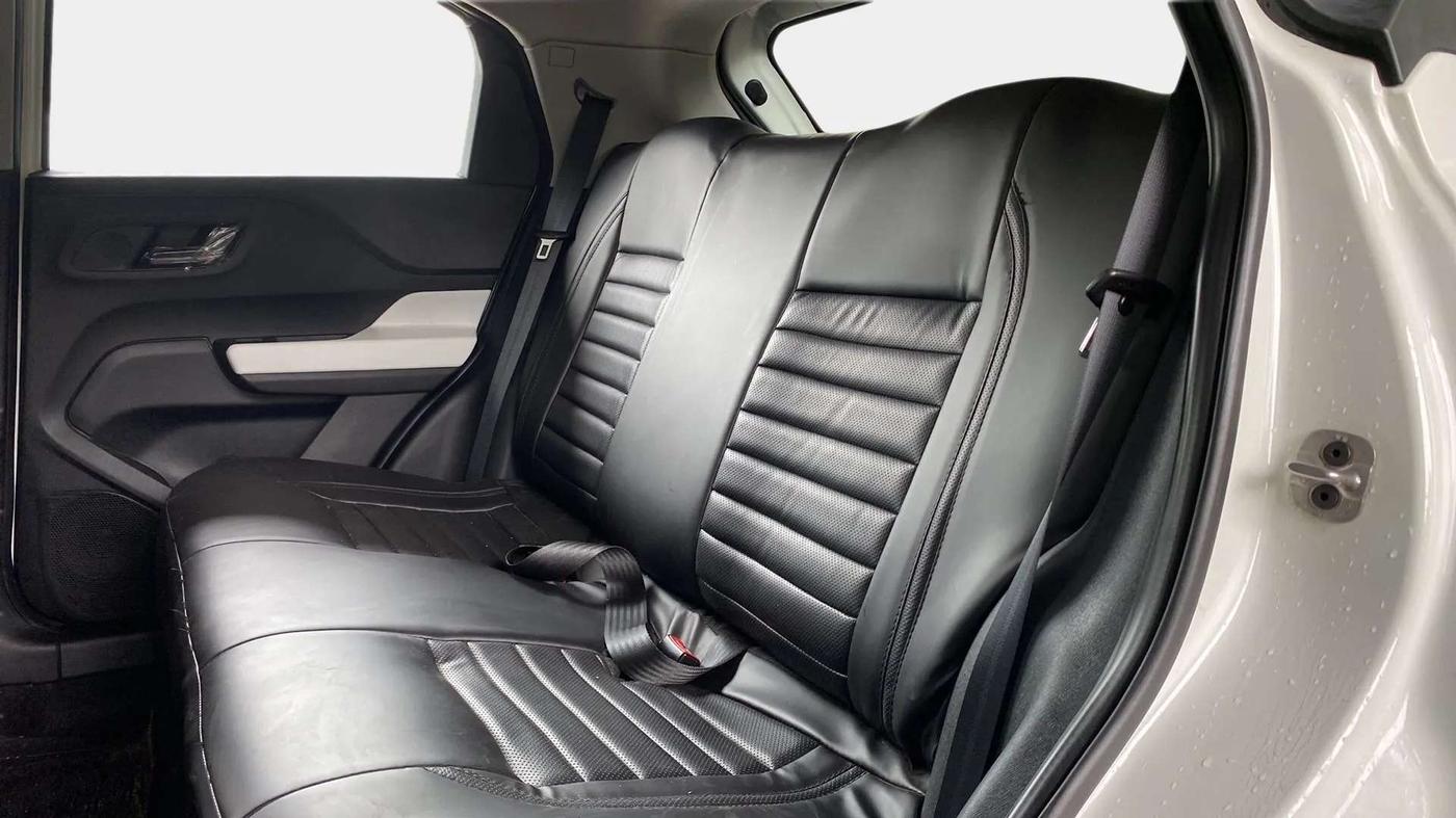 2023 Tata PUNCH ACCOMPLISHED DAZZLE PACK AMT, Petrol, Automatic, 4,029 km, Right Side Rear Door Cabin