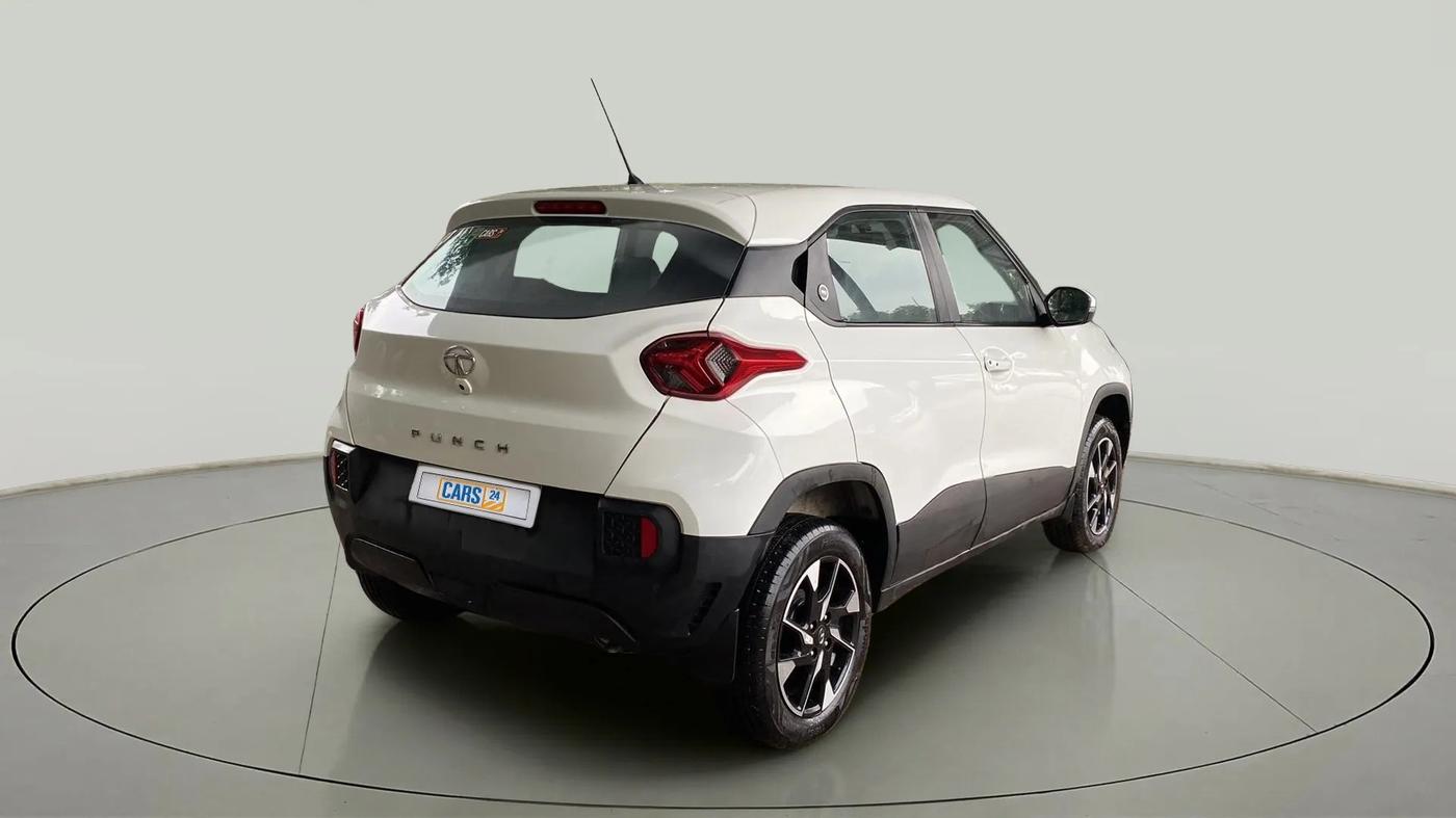 2023 Tata PUNCH ACCOMPLISHED DAZZLE PACK AMT, Petrol, Automatic, 4,029 km, Right Back Diagonal