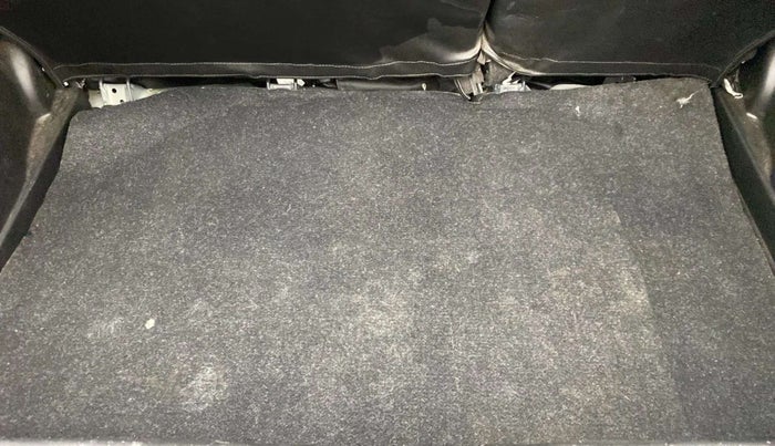 2019 Maruti Swift ZXI AMT, Petrol, Automatic, 30,384 km, Boot Inside