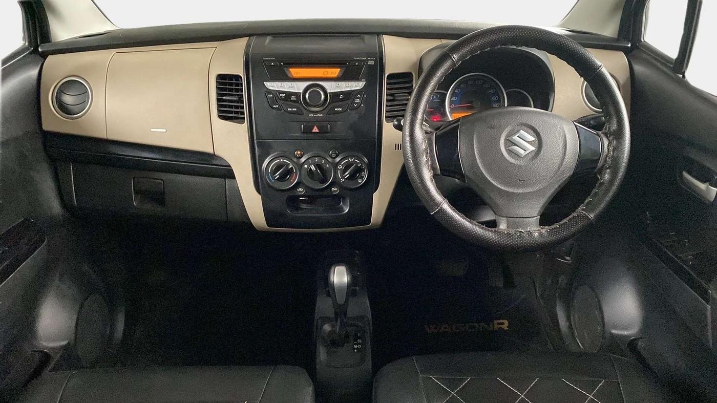 2017 Maruti Wagon R 1.0 VXI AMT, Petrol, Automatic, 38,939 km, Dashboard