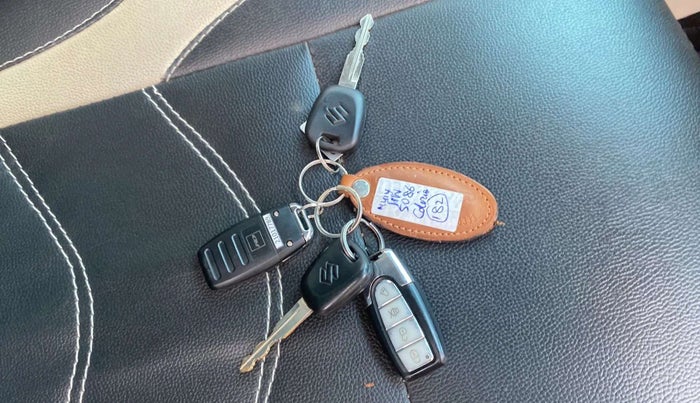 2019 Maruti Celerio VXI (O) CNG, CNG, Manual, 38,787 km, Key Close Up