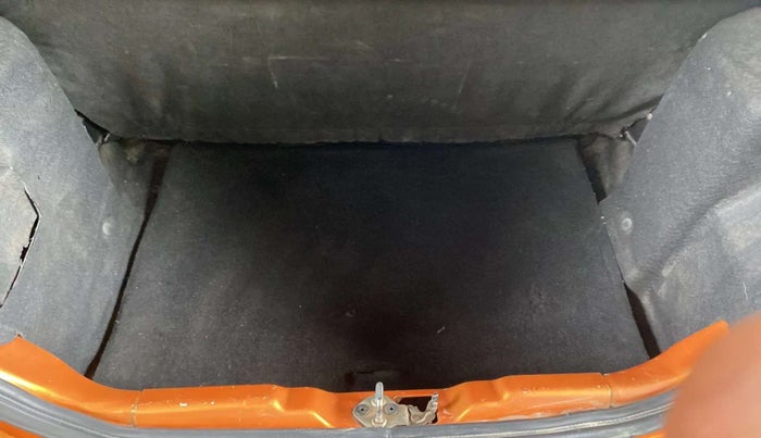 2018 Tata Tiago XT PETROL, Petrol, Manual, 56,670 km, Boot Inside