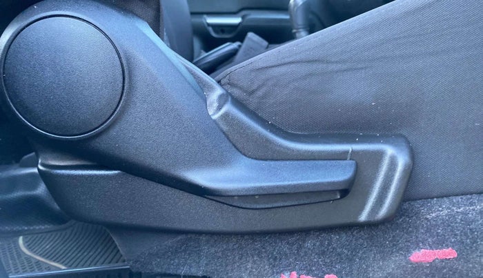 2021 Maruti IGNIS SIGMA 1.2, Petrol, Manual, 48,112 km, Driver Side Adjustment Panel