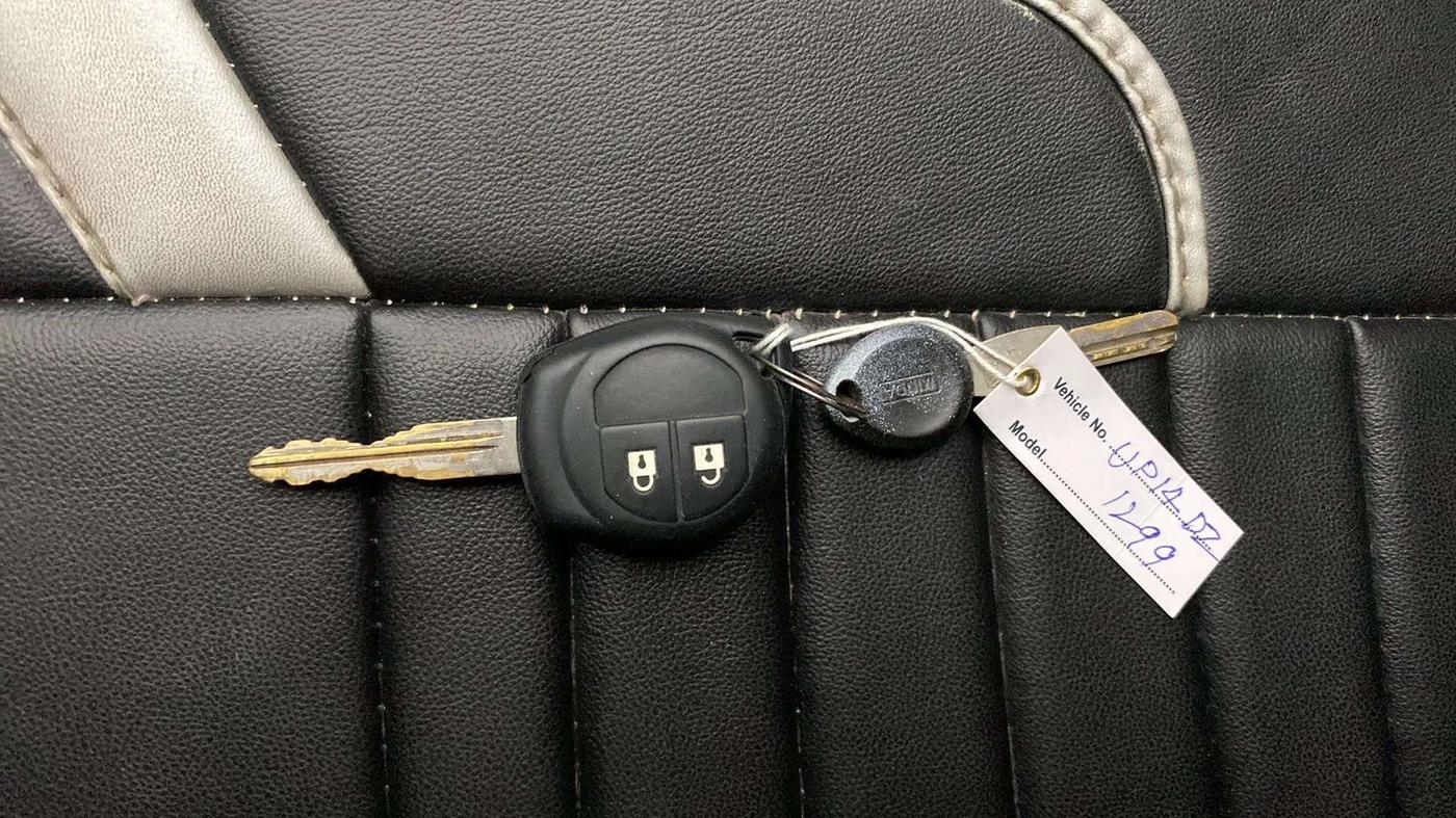 2019 Maruti Swift VXI, Petrol, Manual, 49,693 km, Key Close Up