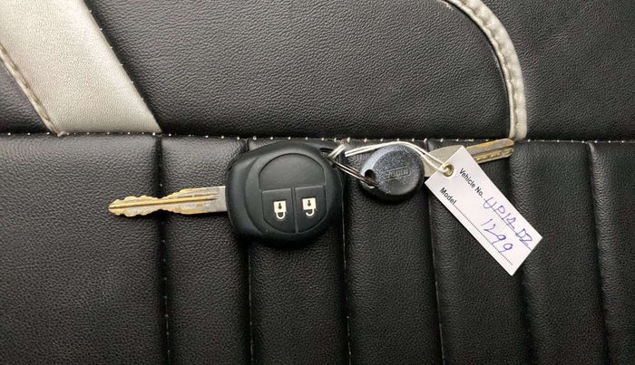 2019 Maruti Swift VXI, Petrol, Manual, 49,693 km, Key Close Up