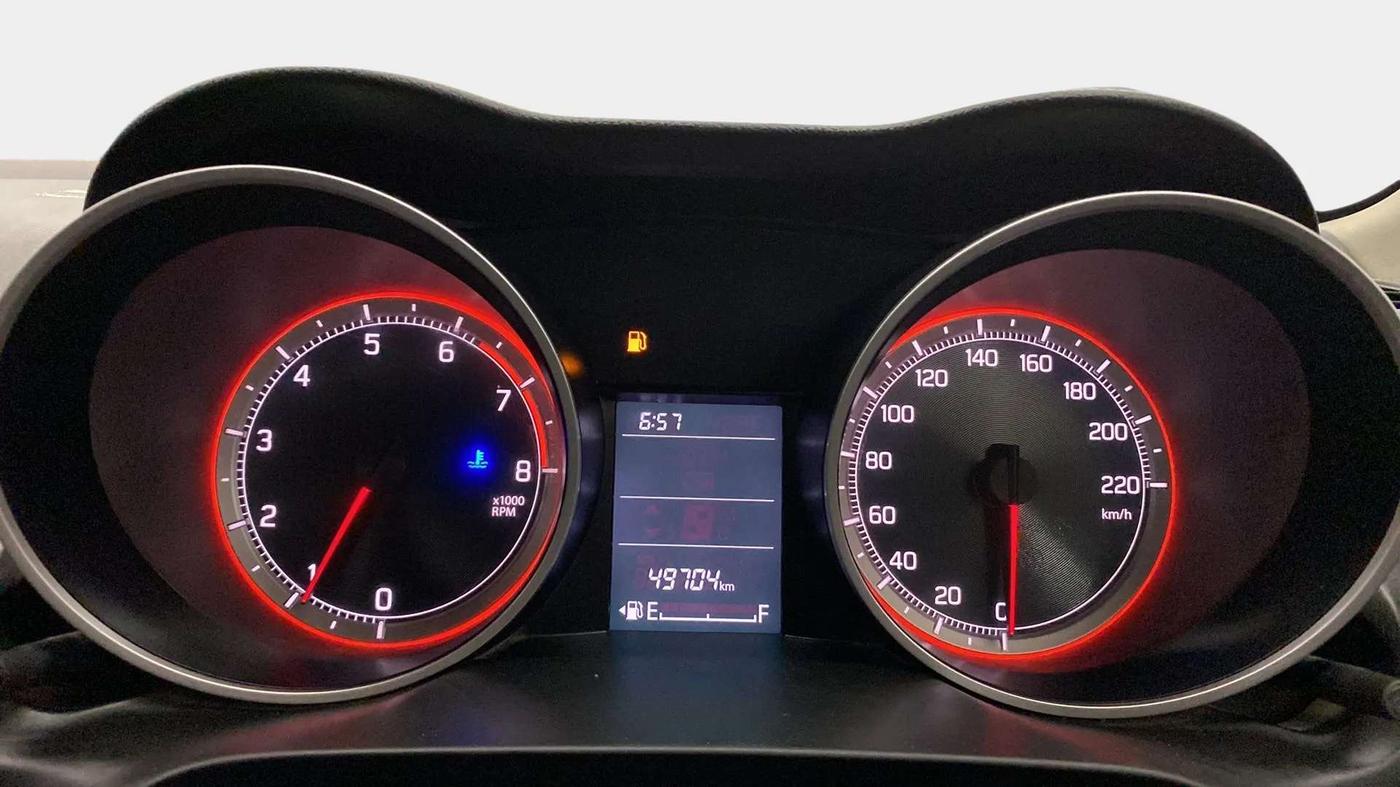 2019 Maruti Swift VXI, Petrol, Manual, 49,693 km, Odometer Image