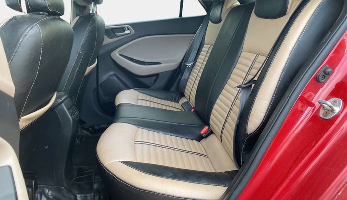 2015 Hyundai Elite i20 SPORTZ 1.2, Petrol, Manual, 1,14,649 km, Right Side Rear Door Cabin