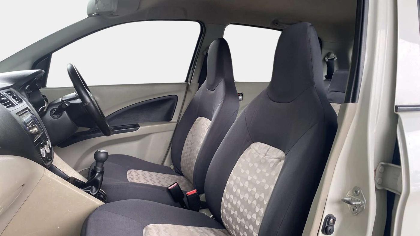 2014 Maruti Celerio VXI, Petrol, Manual, 54,304 km, Right Side Front Door Cabin