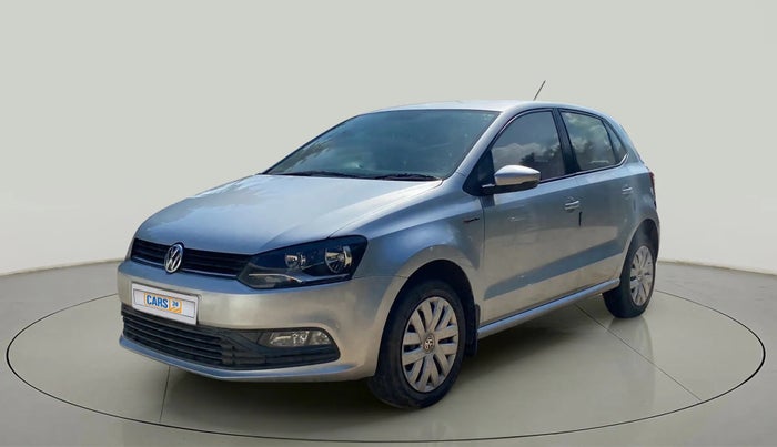 2016 Volkswagen Polo COMFORTLINE 1.2L, Petrol, Manual, 81,452 km, Left Front Diagonal