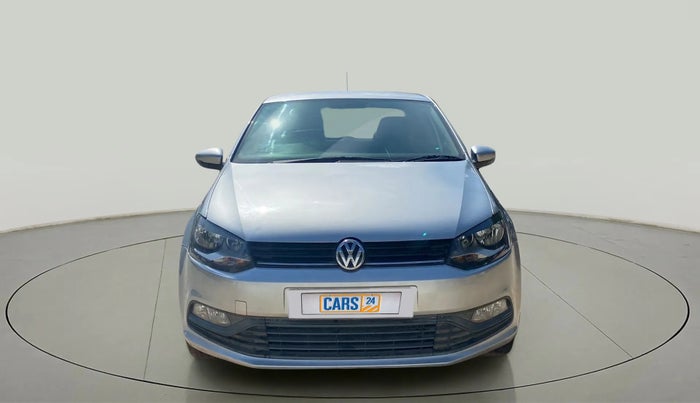2016 Volkswagen Polo COMFORTLINE 1.2L, Petrol, Manual, 81,452 km, Front