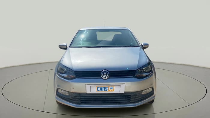 2016 Volkswagen Polo COMFORTLINE 1.2L, Petrol, Manual, 81,452 km, Front