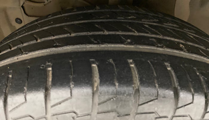 2020 Maruti S Cross ALPHA 1.5 SMART HYBRID, Petrol, Manual, 13,516 km, Left Front Tyre Tread