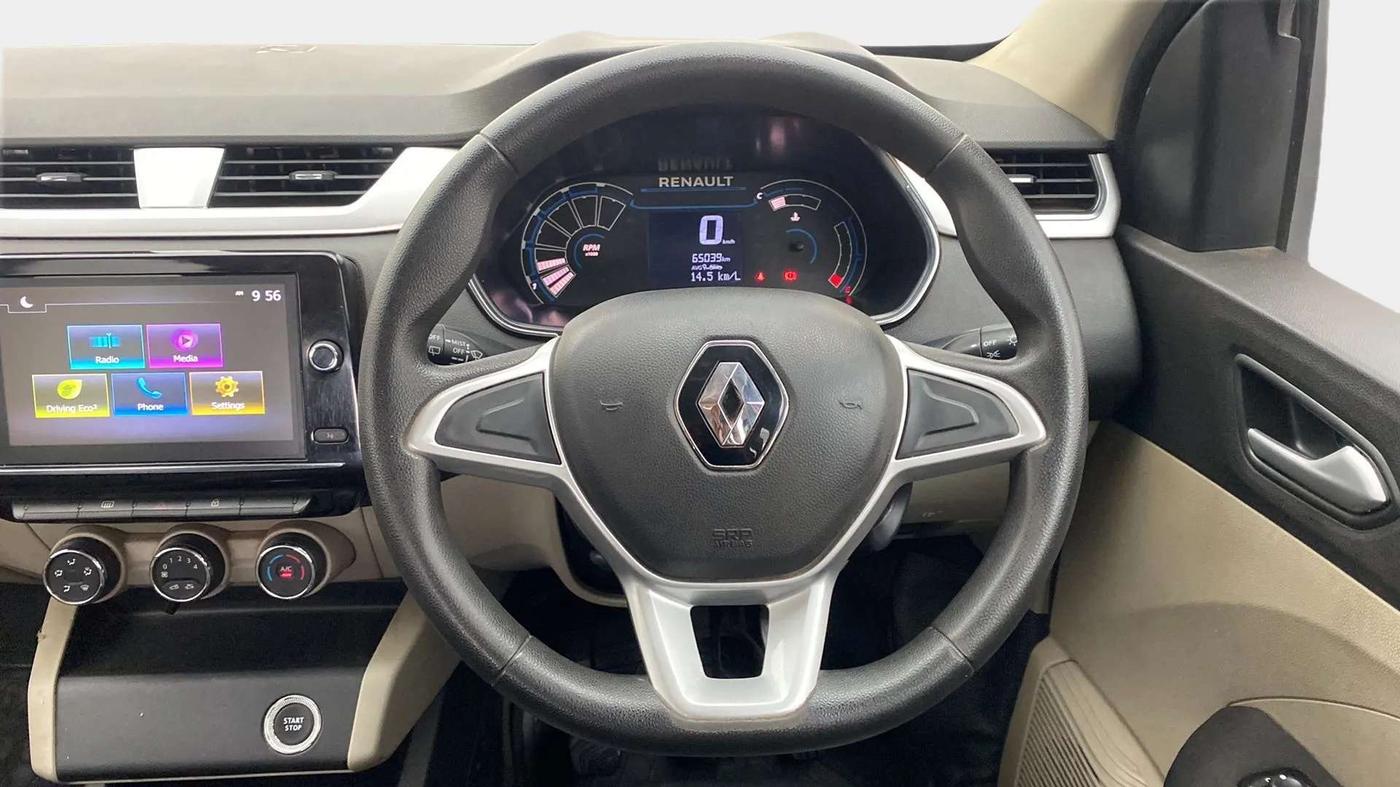 2020 Renault TRIBER RXZ, Petrol, Manual, 65,100 km, Steering Wheel Close Up