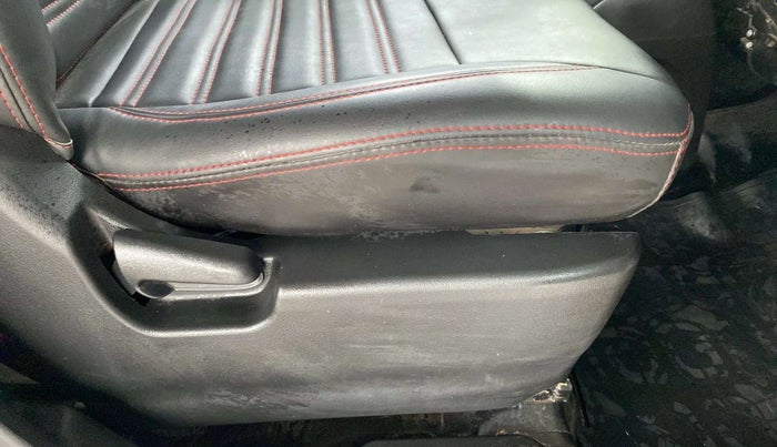 2014 Maruti Wagon R 1.0 VXI, CNG, Manual, 98,296 km, Driver Side Adjustment Panel