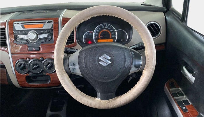 2014 Maruti Wagon R 1.0 VXI, CNG, Manual, 98,296 km, Steering Wheel Close Up