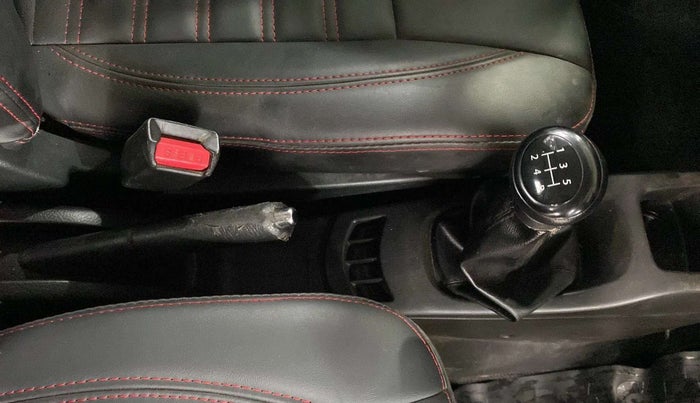 2014 Maruti Wagon R 1.0 VXI, CNG, Manual, 98,296 km, Gear Lever