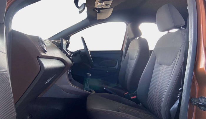2018 Ford FREESTYLE TITANIUM 1.2 PETROL, Petrol, Manual, 67,657 km, Right Side Front Door Cabin