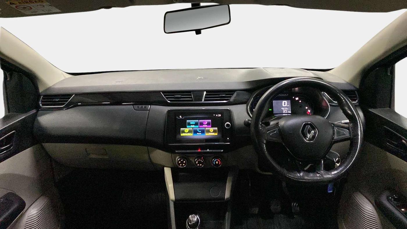 2019 Renault TRIBER RXT, Petrol, Manual, 45,687 km, Dashboard