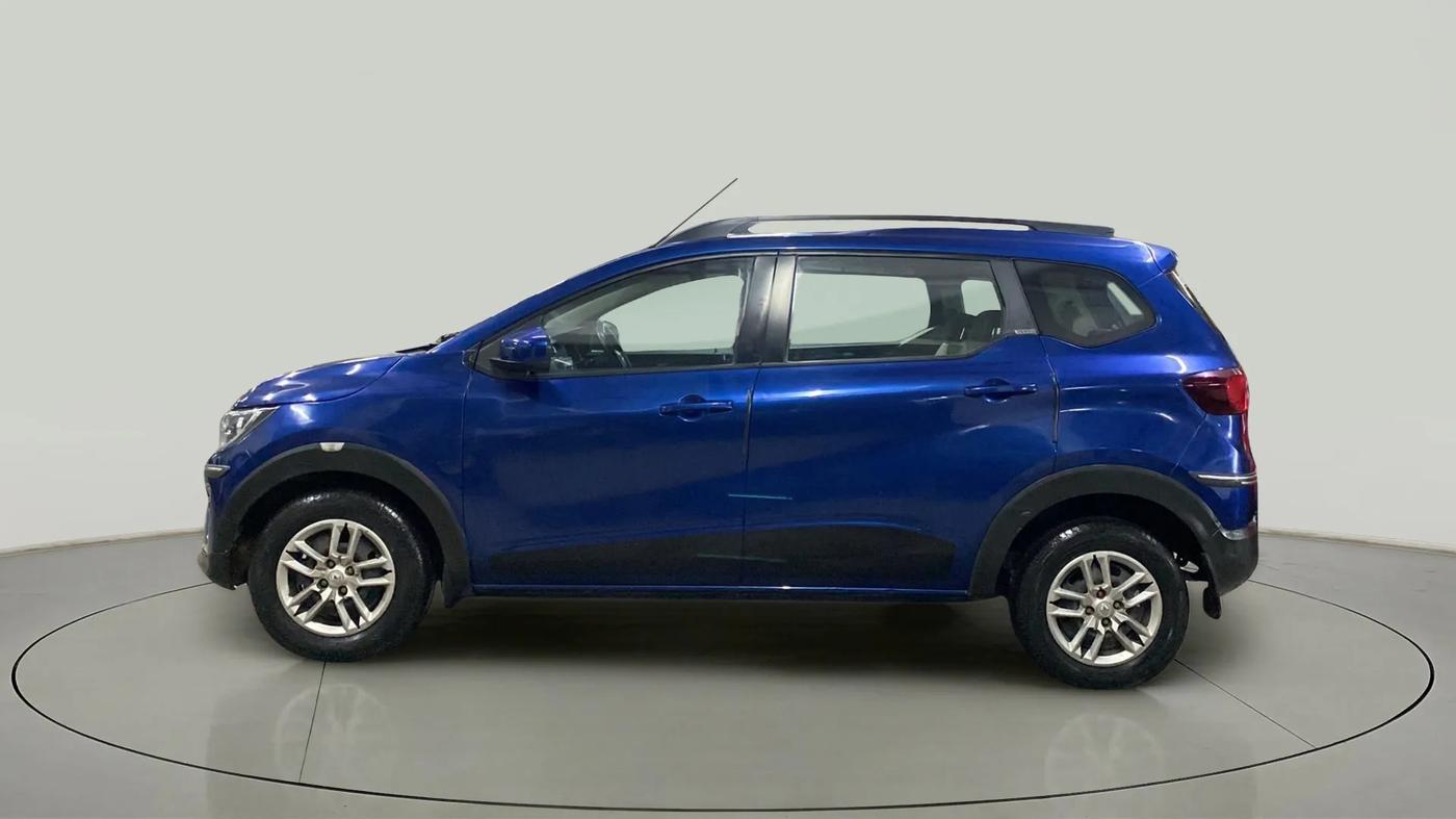 2019 Renault TRIBER RXT, Petrol, Manual, 45,687 km, Left Side