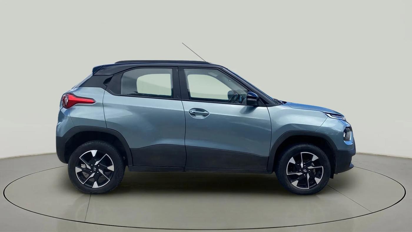 2023 Tata PUNCH CREATIVE  MT, Petrol, Manual, 3,197 km, Right Side