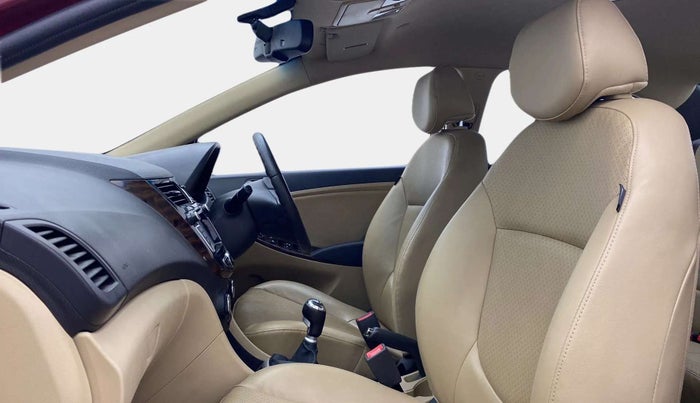 2014 Hyundai Verna FLUIDIC 1.6 VTVT SX OPT, Petrol, Manual, 37,805 km, Right Side Front Door Cabin