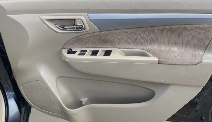 2015 Maruti Ertiga VXI CNG, CNG, Manual, 43,603 km, Driver Side Door Panels Control