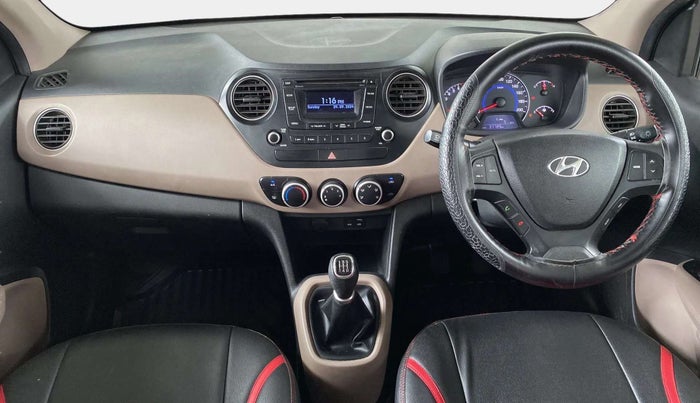 2015 Hyundai Grand i10 SPORTZ 1.2 KAPPA VTVT, Petrol, Manual, 37,785 km, Dashboard
