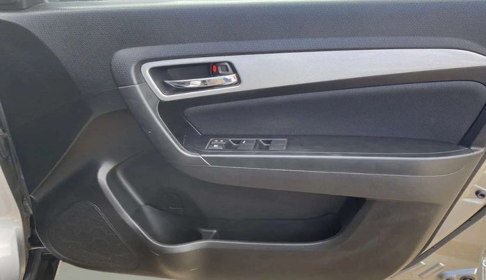 2020 Maruti Vitara Brezza ZXI AT SHVS, Petrol, Automatic, 16,625 km, Driver Side Door Panels Control