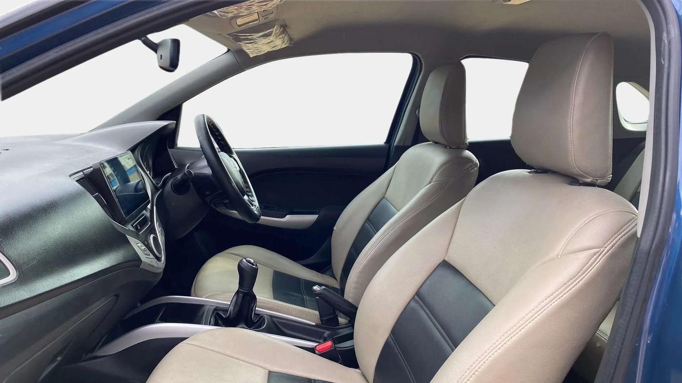 2016 Maruti Baleno ZETA PETROL 1.2, Petrol, Manual, 50,203 km, Right Side Front Door Cabin