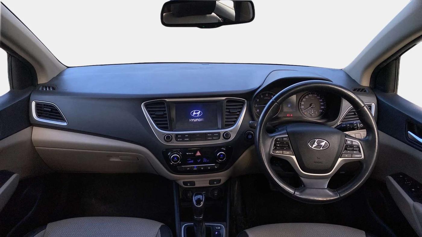 2017 Hyundai Verna 1.6 VTVT SX (O) AT, Petrol, Automatic, 78,579 km, Dashboard