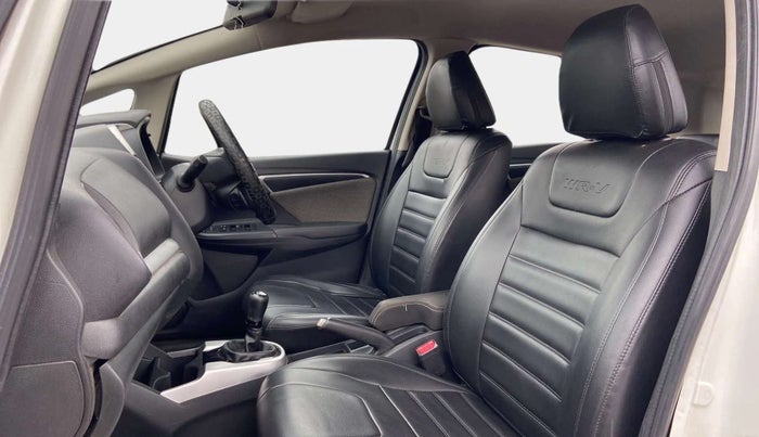2019 Honda WR-V 1.5L I-DTEC V MT, Diesel, Manual, 71,947 km, Right Side Front Door Cabin