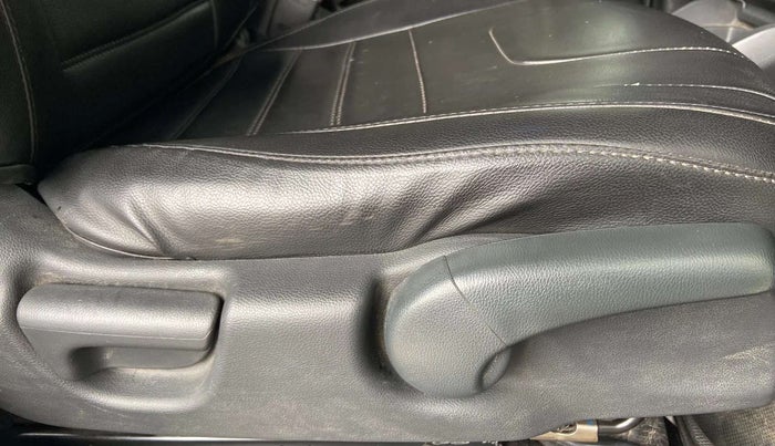 2019 Honda WR-V 1.5L I-DTEC V MT, Diesel, Manual, 71,947 km, Driver Side Adjustment Panel