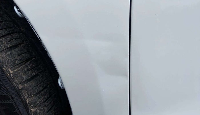 2013 Maruti Ertiga VXI, Petrol, Manual, 53,215 km, Left fender - Slightly dented