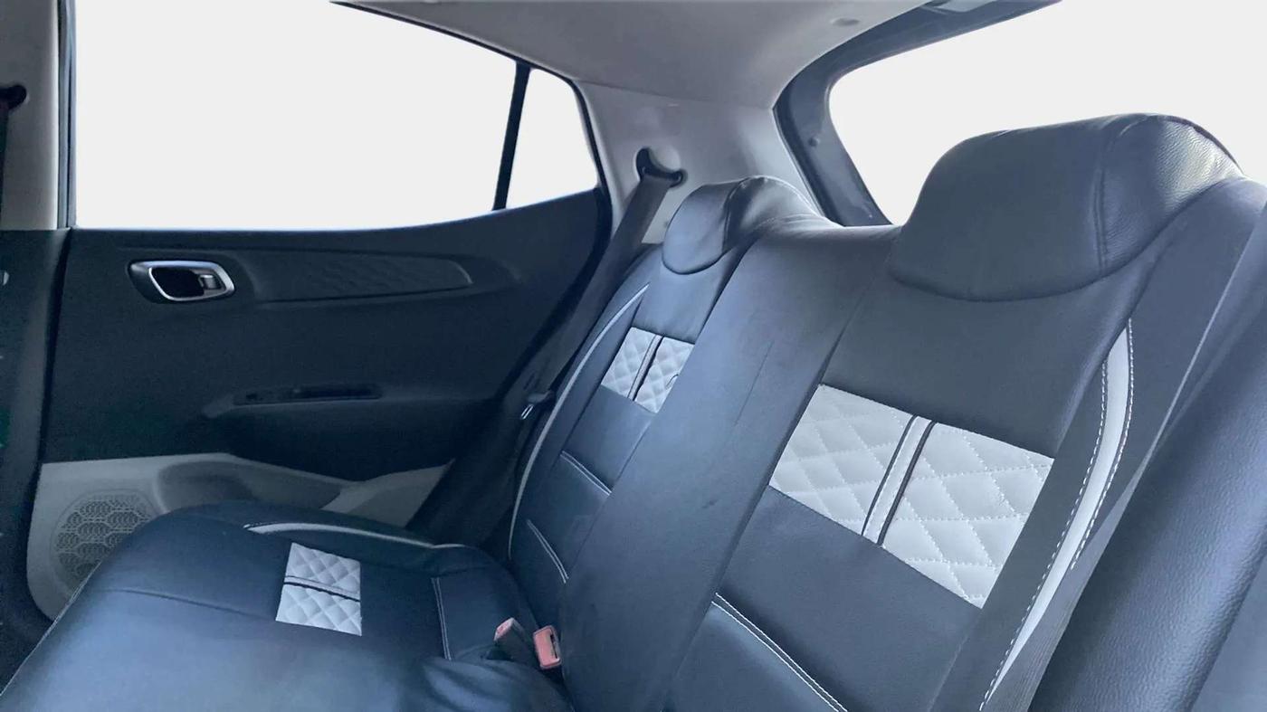 2021 Hyundai GRAND I10 NIOS SPORTZ AMT 1.2 KAPPA VTVT, Petrol, Automatic, 15,021 km, Right Side Rear Door Cabin