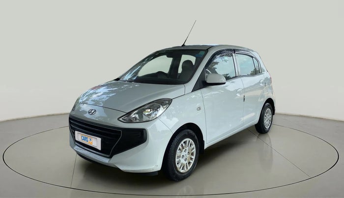 2022 Hyundai NEW SANTRO MAGNA, Petrol, Manual, 15,351 km, Left Front Diagonal