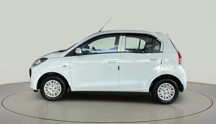 2022 Hyundai NEW SANTRO MAGNA, Petrol, Manual, 15,351 km, Left Side