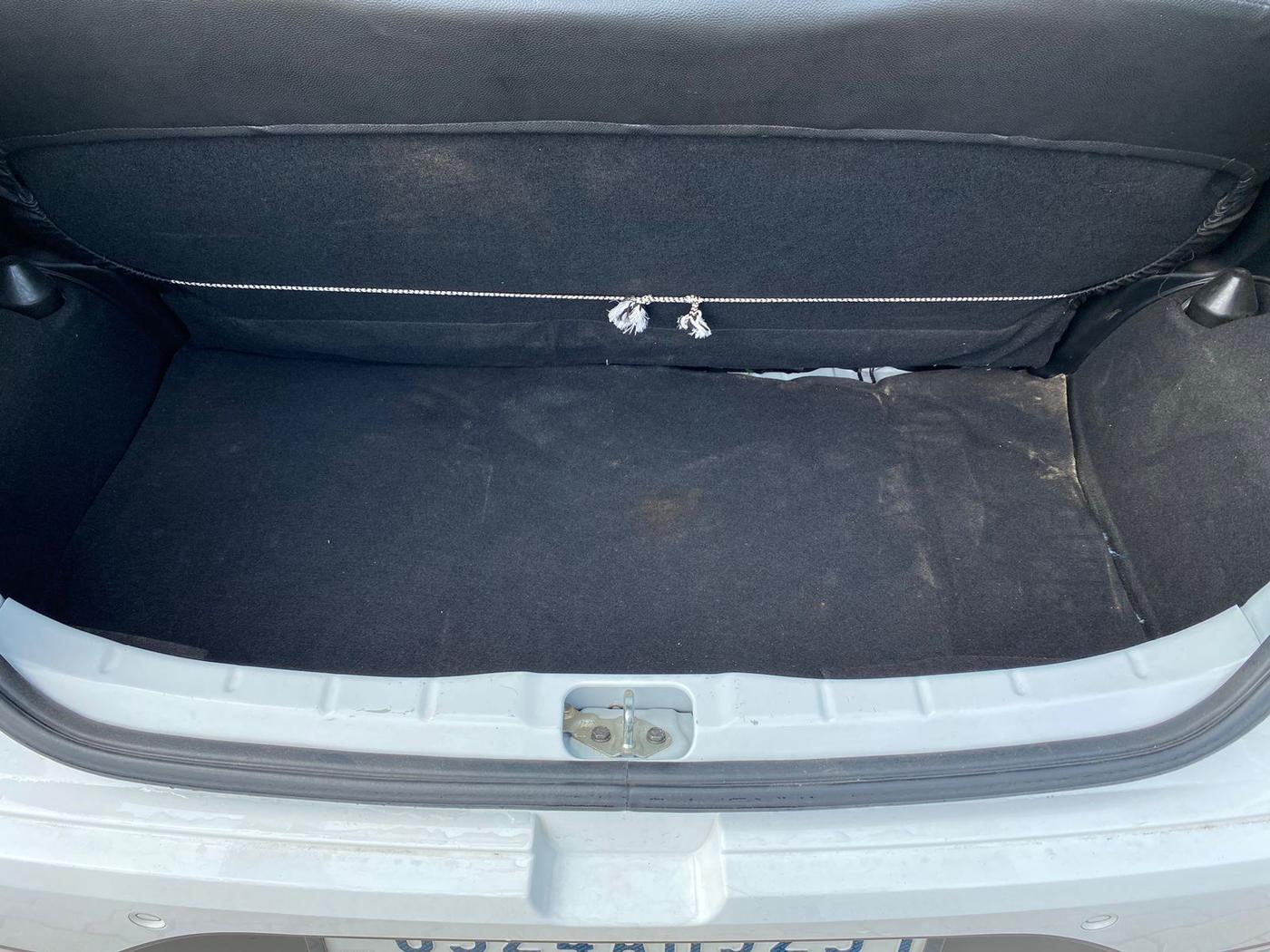 2022 Hyundai NEW SANTRO MAGNA, Petrol, Manual, 15,351 km, Boot Inside