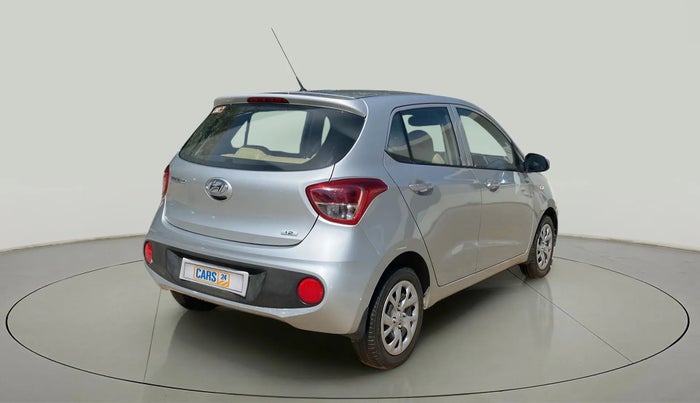 2017 Hyundai Grand i10 MAGNA 1.2 KAPPA VTVT, Petrol, Manual, 16,234 km, Right Back Diagonal