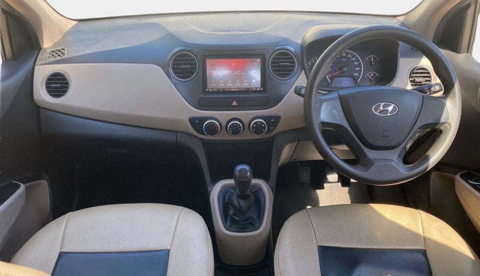 2017 Hyundai Grand i10 MAGNA 1.2 KAPPA VTVT, Petrol, Manual, 16,234 km, Dashboard